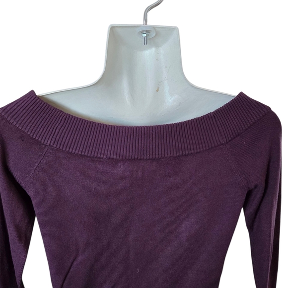 Guess Purple Sweater - Picture 8 of 9